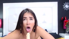 Hot Brunette Babe Pussy Masturbation On Cam
